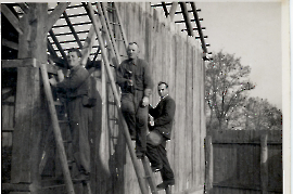 1970er Bau einer Scheune von Johann Ettl. Matthias Pamer. Josef Schweig 56EDA 