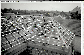 1970er Dachstuhl wurde errichtet Zimmerer Johann Ettl 57EDA