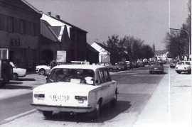 1989 Öffnung des eisernen Vorhanges, Verkehr in Zurndorf 9PRO