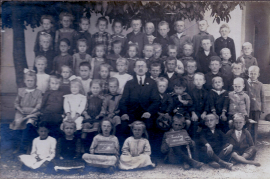 1921 evang. Schulklasse  213PM