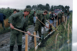 1991 Hochwassereinsatz bei der Leitha 333FFZ