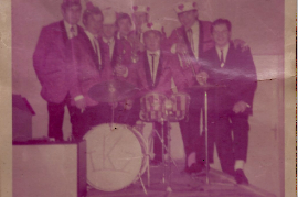 1971 Leithatal Baum beim Kirtag Zurndorf 18LB