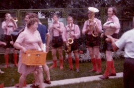1981 Leithatal Buam Dir. Klenner's Frühschoppen, Ausklang bei Fam. Hozank in der Windgasse 32DW
