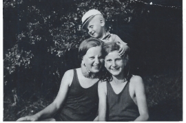 1920er M. Hutfles, Mädi Weiss, M. Wennes 59WB