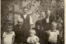 1942 Fam. Schneemayer 40SCHM