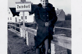 1953 Margarete Michitsch bei der Ortseinfahrt B 10 untere Hauptstr. 22MI