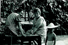 1962 Rosa Metzl, Elvi Nestlinger, v. Monika Nestlinger 10BAUE