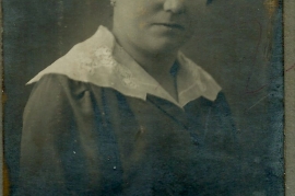 1900er Maria Meixner UH. 1 2AH