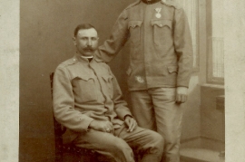 1900er li. Michael Meixner, re. Doktor Meixner, 3AH