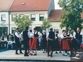 2001 Dämmerschoppen mit der KBZ in Zurndorf 50VTG